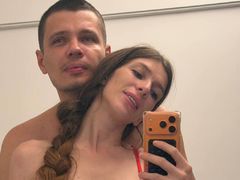 MissAndKis - couple webcam at LiveJasmin