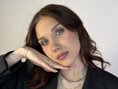 MitzieBurnison from LiveJasmin