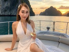 MiyakaHitomi from LiveJasmin