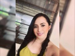 mialaurentt from LiveJasmin