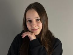 MoiraAmond from LiveJasmin