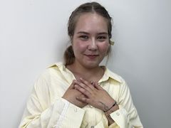 MoireAlman from LiveJasmin