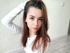 MoireGitt from LiveJasmin