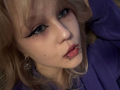 MoliQin from LiveJasmin