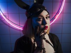 WendyJenssen - blond female with  big tits webcam at LiveJasmin