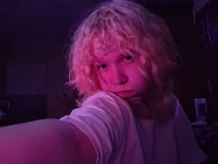 MollyHeel - blond female webcam at LiveJasmin