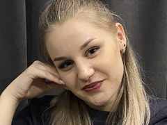 MollyVoss from LiveJasmin