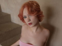 MollyWattmond - female with brown hair webcam at LiveJasmin