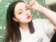 MonaAcuff from LiveJasmin