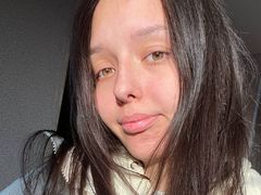 MonaCouch from LiveJasmin