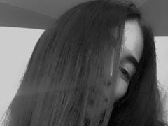 MonaWatson - female with brown hair webcam at LiveJasmin