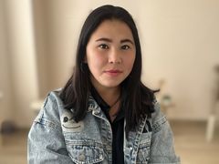 MonicGeller - female with brown hair webcam at LiveJasmin