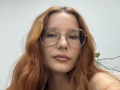 MonicaHampton - female with red hair webcam at LiveJasmin