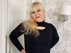 MonikaJills - blond female with  big tits webcam at LiveJasmin