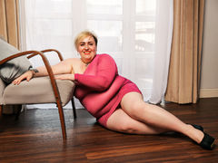 MonikaLawn from LiveJasmin