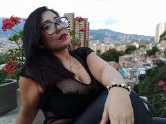 MonikaOrtiz - female with brown hair and  big tits webcam at LiveJasmin
