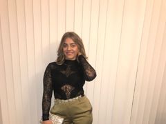 MontanaCarter - blond female with  big tits webcam at LiveJasmin