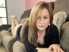 MonyStivenson - blond female with  big tits webcam at LiveJasmin