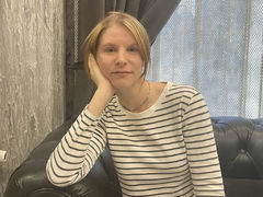 MorganWard - blond female webcam at LiveJasmin