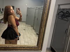 mommagirl from LiveJasmin