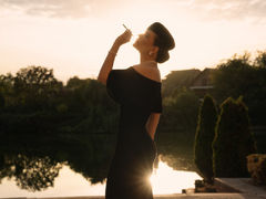 MusetteBonheur - female with brown hair webcam at LiveJasmin