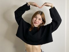 NadineGene from LiveJasmin