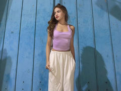 NancyLoppez - female with brown hair webcam at LiveJasmin