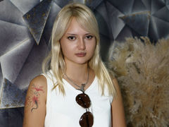 NancyLovelys - blond female webcam at LiveJasmin