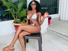 NaomiAshanty - female with black hair and  big tits webcam at LiveJasmin