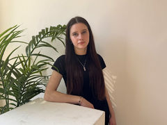NataliKloy - female with brown hair webcam at LiveJasmin