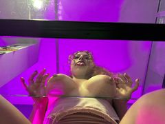 LaylaBaden - female with brown hair webcam at LiveJasmin