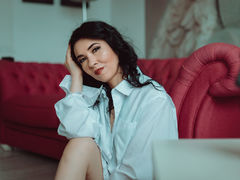 Nathallyie - female with black hair and  small tits webcam at LiveJasmin