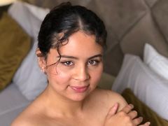 NattyFernandez - female with black hair and  big tits webcam at xLoveCam