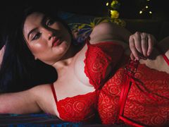 NatiQueen - female with black hair and  big tits webcam at LiveJasmin