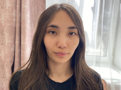 NaumiChan from LiveJasmin