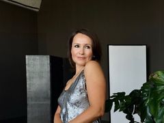 NayaEmon from LiveJasmin