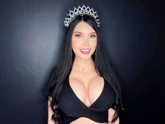 NazaNinn from LiveJasmin