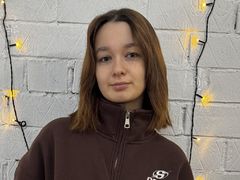 NeidaUppinghouse from LiveJasmin