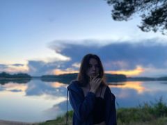 AndreaHenry - female with brown hair webcam at LiveJasmin