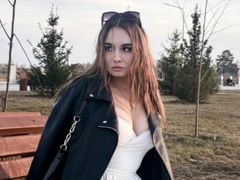 NeliaCorton from LiveJasmin