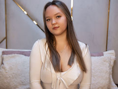 NellyNolan from Jasmin