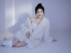 NeveWilson from LiveJasmin