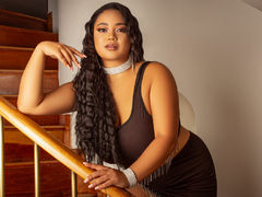 NiaMorelli - female with black hair and  big tits webcam at LiveJasmin