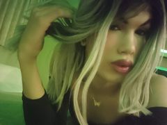 NiccollsSweet - shemale with black hair webcam at LiveJasmin