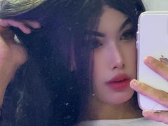 NiccollsSweet - shemale with black hair webcam at LiveJasmin