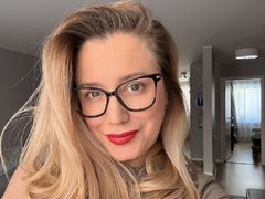 NicholeDaisy from LiveJasmin