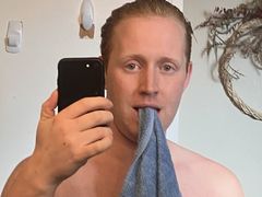 NicoLevin from LiveJasmin