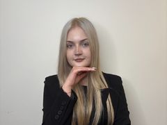 NicolLuzader from LiveJasmin