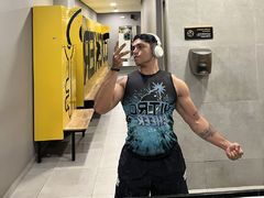 NicolasMontoya from LiveJasmin