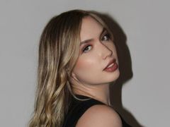 SamanthaBriars - blond female with  big tits webcam at LiveJasmin